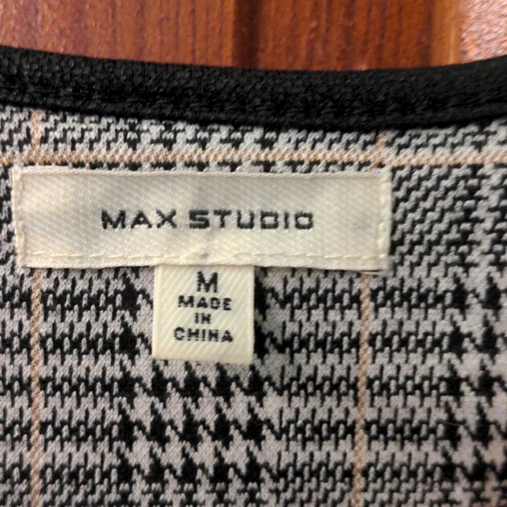 Max Studio Black + White Plaid Swing Coat Sz M - Picture 7 of 10